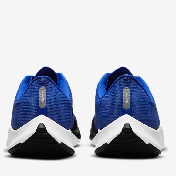 New Nike Rival Fly 3 - Picture 5 of 9